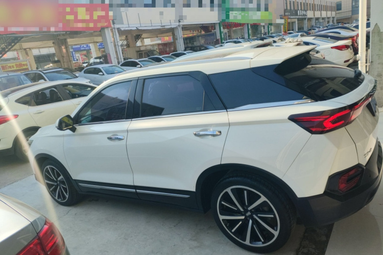 奔腾T77 2019款 230 TID 自动尊享型 国V车身外观4