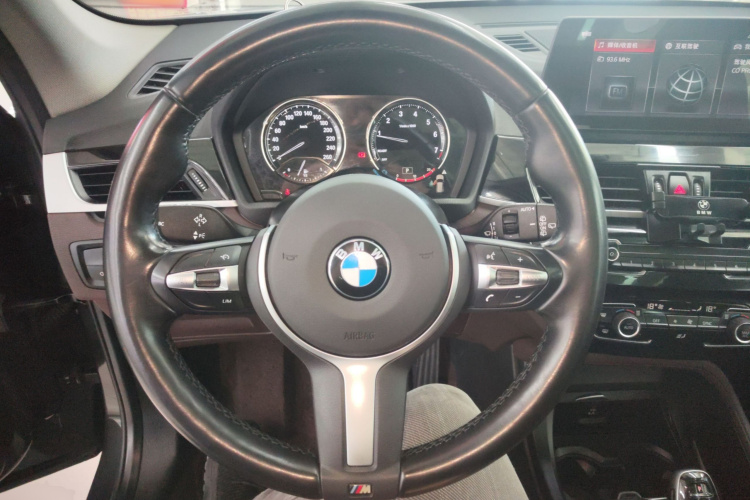 宝马X1 2022款 sDrive25Li 领先型局部细节13