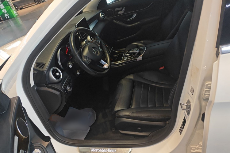 奔驰C级 2018款 C 200 L局部细节19