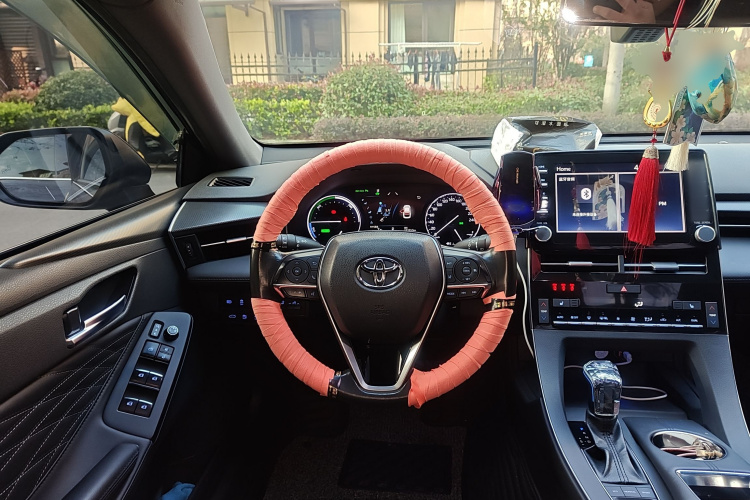 丰田 亚洲龙 2019款 双擎 2.5L XLE尊贵版 国VI中控内饰13