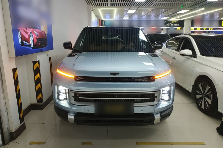 吉利汽车 吉利icon 2023款 1.5TD 巧克力醇臻版车身外观2