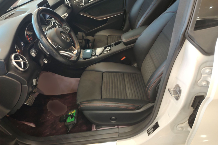 奔驰CLA 2019款 CLA 220 4MATIC局部细节19