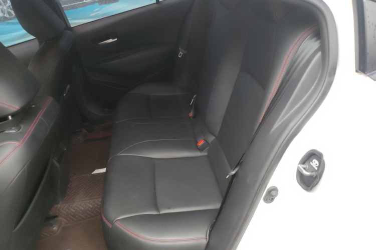 丰田 卡罗拉 2023款 1.5L 先锋版中控内饰7004