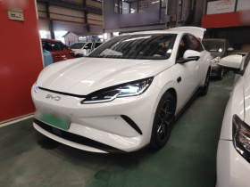 比亚迪 海豹06新能源 2025款 EV 545KM旗舰型
