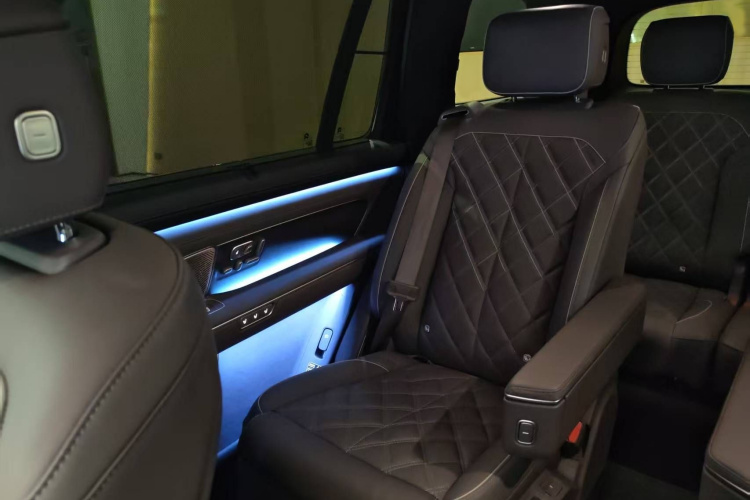 蔚来ES8 2026款 六座行政豪华版中控内饰7005