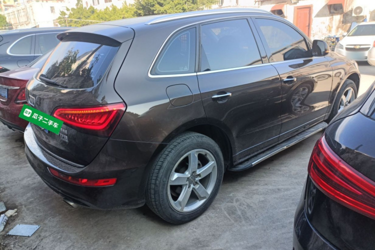 奥迪Q5 2017款 Plus 40 TFSI 进取型车身外观7