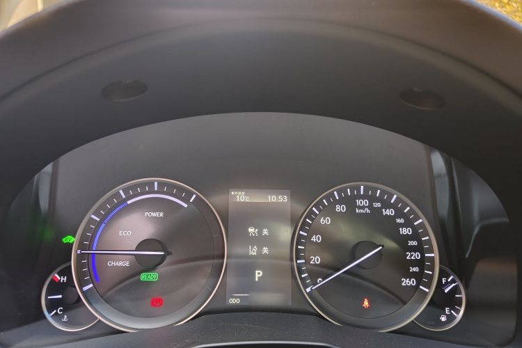 雷克萨斯ES 2015款 300h 舒适版局部细节14