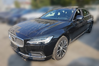 沃尔沃S90 2025款 B5 智逸豪华版