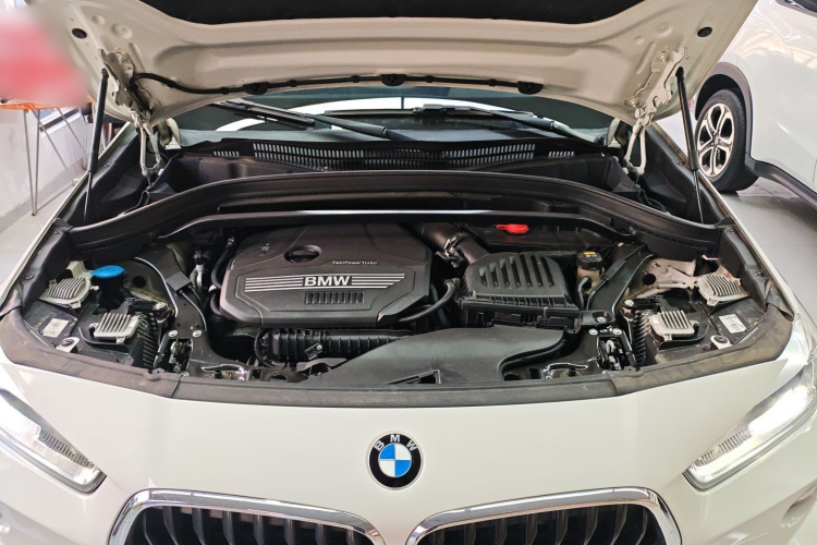 宝马X2(进口) 2019款 sDrive20i M越野套装 国VI局部细节24