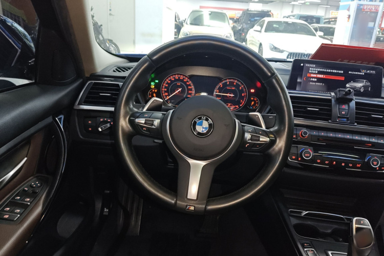 宝马3系 2019款 320Li M运动套装局部细节13