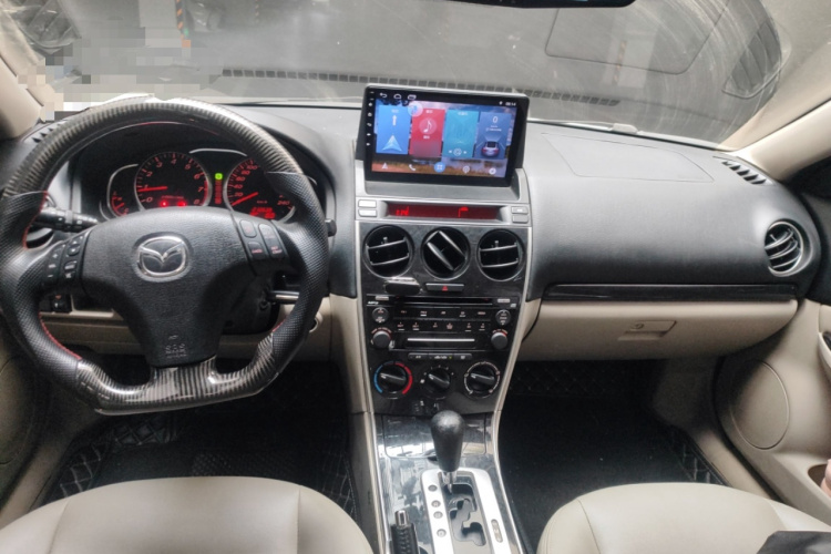 马自达6 2011款 2.0L 自动时尚型中控内饰12