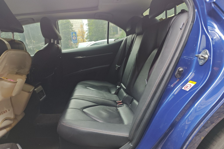 丰田 凯美瑞 2018款 双擎 2.5HG 豪华版中控内饰7004