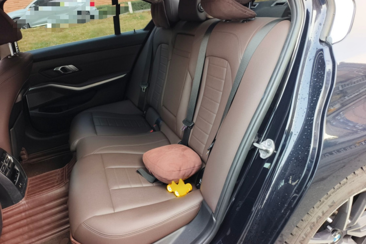 宝马3系 2020款 320Li M运动套装中控内饰21