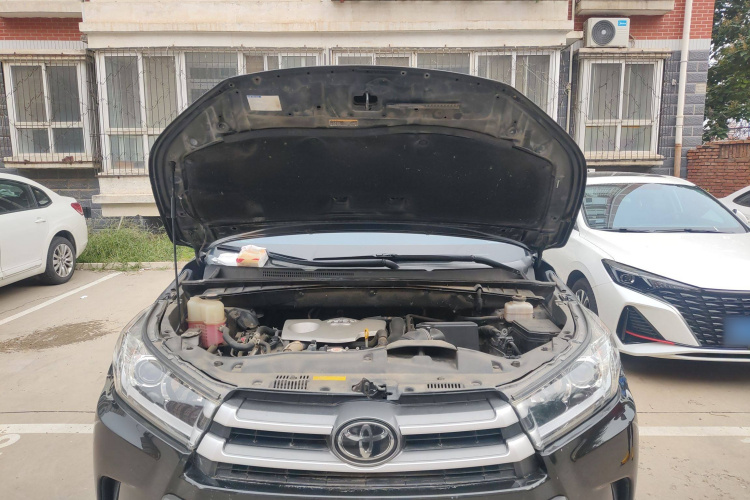 丰田 汉兰达 2018款 2.0T 四驱豪华版 7座 国V局部细节24