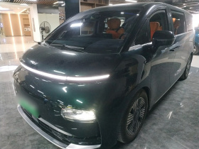 吉利银河 翼真L380 2024款 140度 6座 四驱Ultra