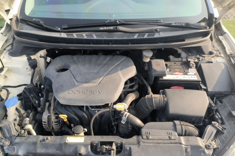 现代 朗动 2015款 1.6L 自动领先型局部细节24