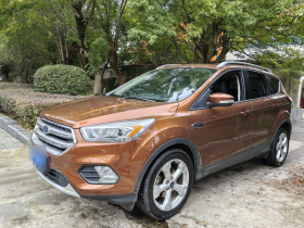 福特 翼虎 2017款 EcoBoost 180 两驱铂翼型