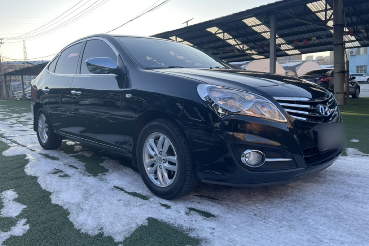 现代 悦动 2011款 1.6L 手动舒适型车身外观6001