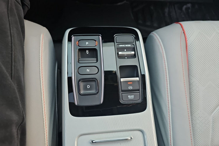 本田 猎光e:NS2 2024款 熠光版局部细节18