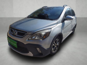 北京汽车 绅宝D20 2015款 两厢 1.5L 手动乐尚版