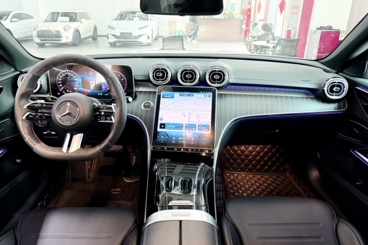 奔驰C级 2022款 改款 C 260 L 运动版中控内饰7003