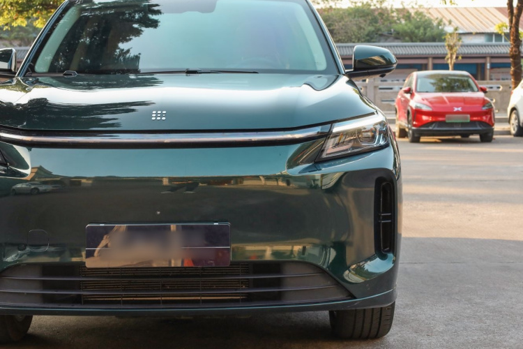 蓝电E5 PLUS 2025款 165km 长续航旅行定制版 7座车身外观6004