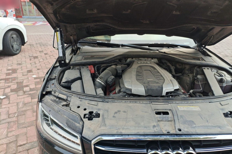 奥迪A8 2016款 A8L 45 TFSI quattro舒适型局部细节9006