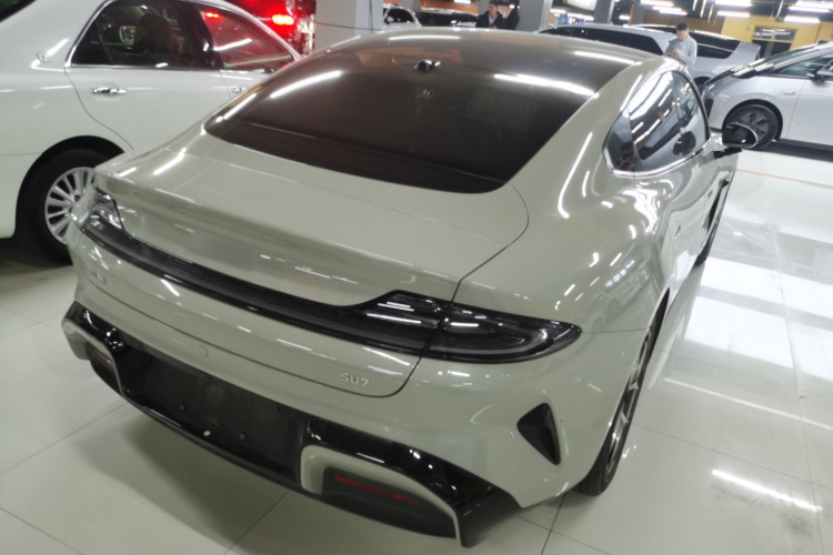 小米汽车 小米SU7 2024款 后驱超长续航高阶智驾Pro版车身外观7