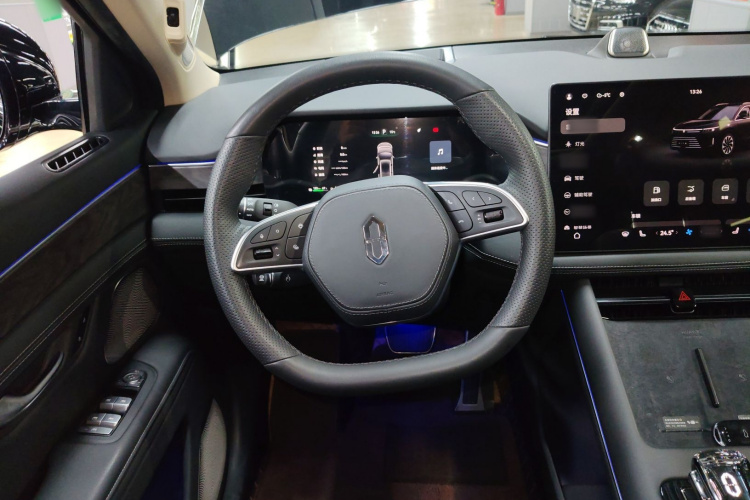 鸿蒙智行 问界M7 2024款 1.5T 后驱Plus版 5座中控内饰13