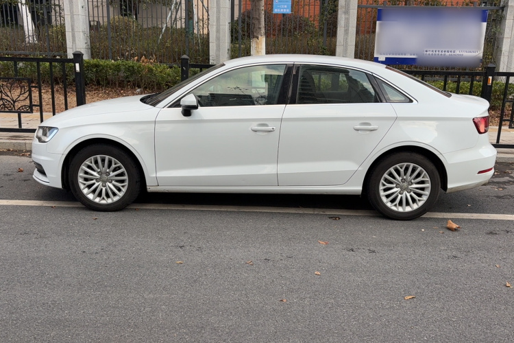 奥迪A3 2016款 Limousine 35 TFSI 进取型车身外观6008