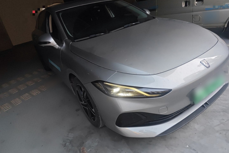 荣威D7 2023款 DMH 125km 旗舰版车身外观6002