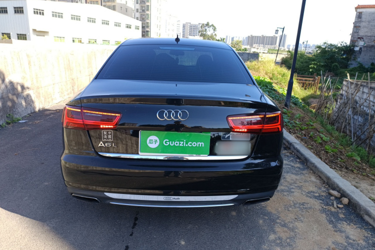 奥迪A6L 2017款 45 TFSI quattro 运动型车身外观6