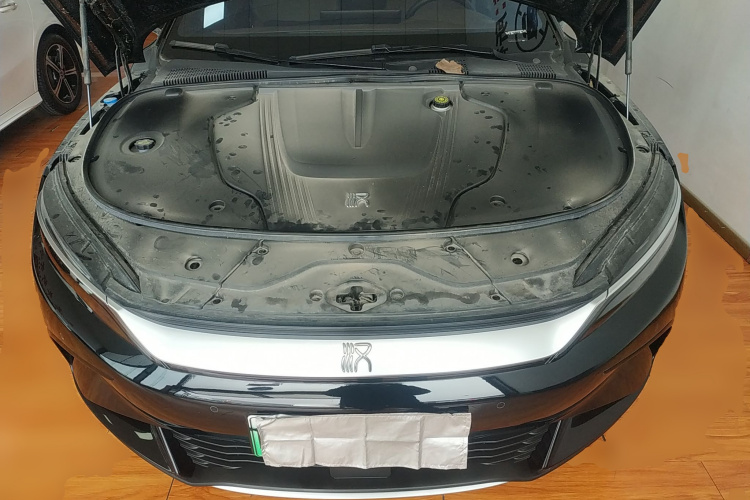 比亚迪 汉 2024款 EV 荣耀版 506KM前驱尊贵型局部细节24