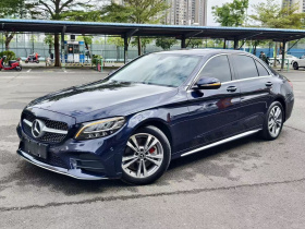 奔驰C级 2019款 C 180 L 时尚型运动版