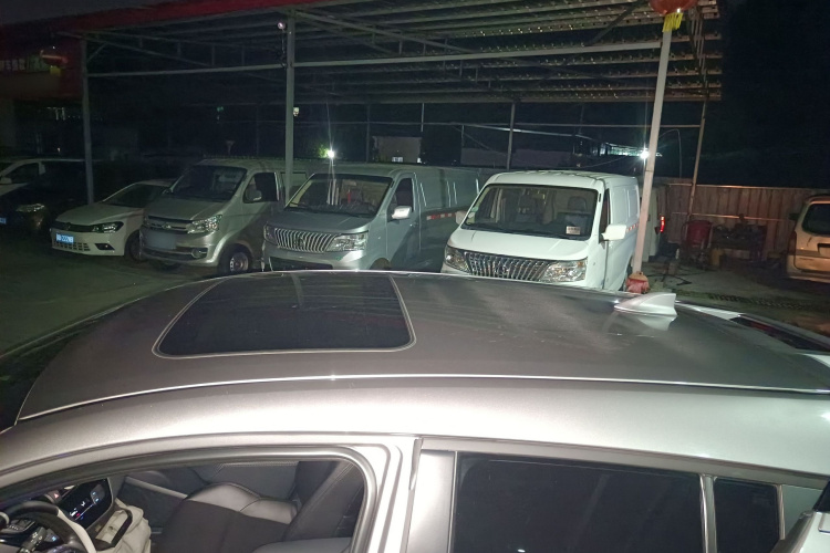 丰田 奕泽IZOA 2022款 2.0L 奕行版局部细节57