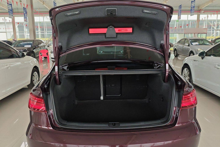 奥迪A3 2020款 改款 Limousine 35 TFSI 进取型 国VI中控内饰23