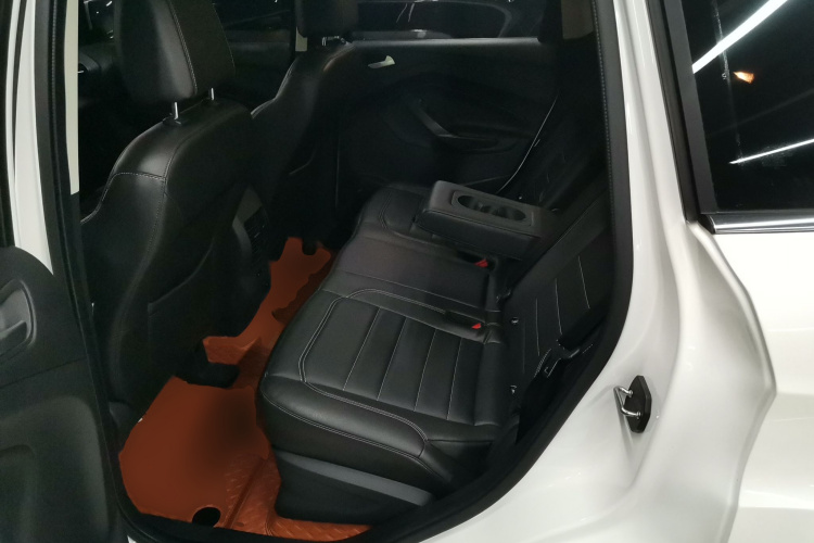 福特 翼虎 2018款 EcoBoost 180 两驱铂翼型中控内饰21