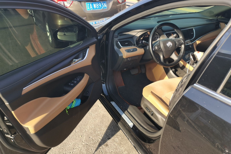 别克 君越 2018款 28T 精英型中控内饰7003