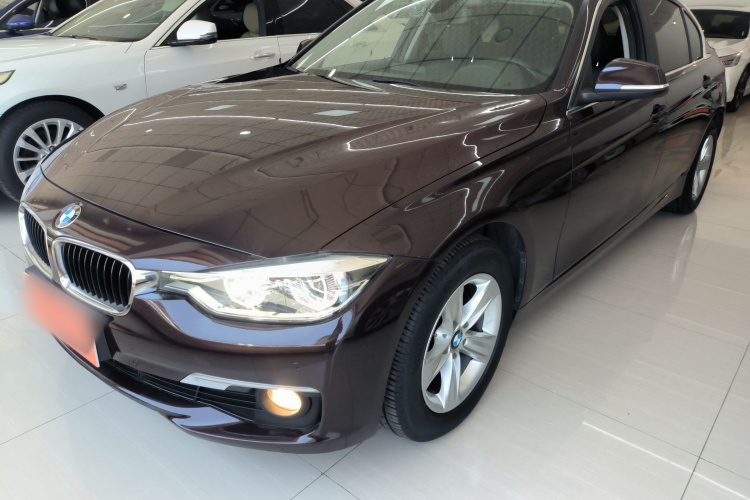 宝马3系 2016款 316Li 时尚型车身外观1