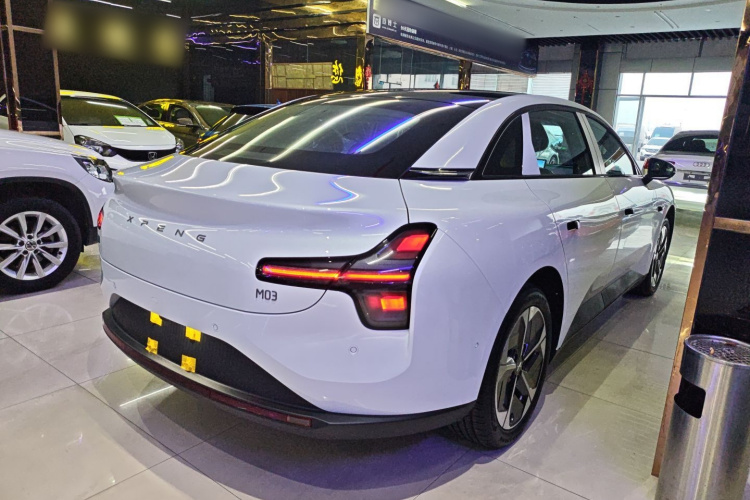 小鹏MONA M03 2025款 620 超长续航 Plus车身外观6005