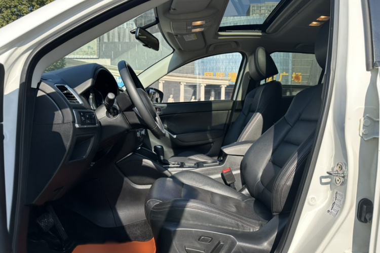 马自达CX-5 2015款 2.5L 自动四驱尊贵型局部细节19