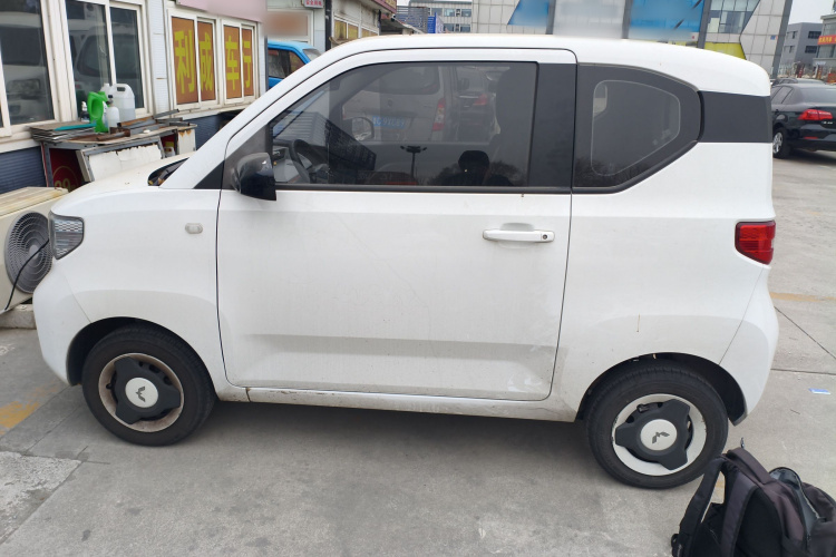 五菱汽车 宏光MINIEV 2022款 轻松款 三元锂车身外观4