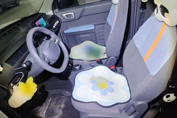 吉利银河 2024款 熊猫mini 200km 龙腾PRO版局部细节19