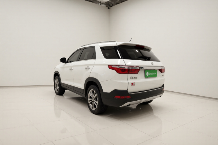 东风风光 风光S560 2019款 1.8L 手动都市型车身外观5