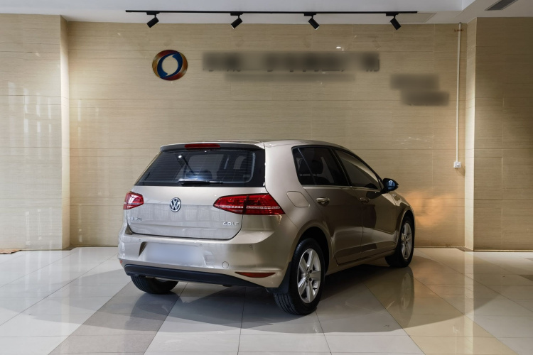 大众 高尔夫 2016款 1.6L 自动舒适型车身外观6003