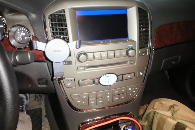 别克 林荫大道 2011款 博鳌论坛纪念版局部细节16