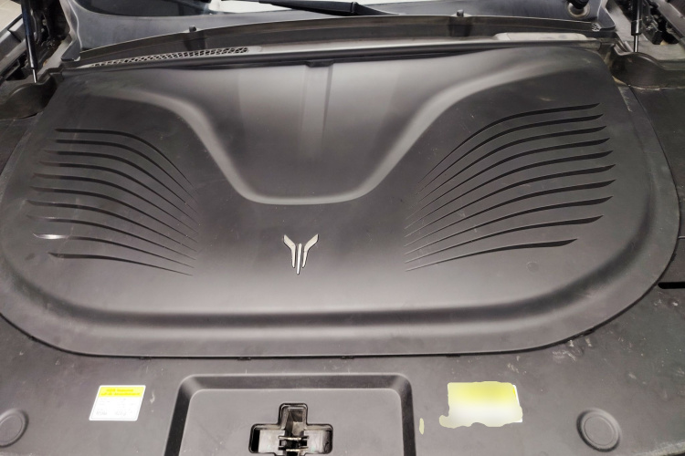 岚图汽车 岚图FREE 2025款 318 318km 后驱环游版局部细节24