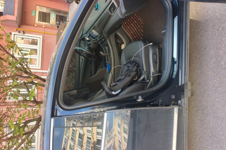 别克 君越 2020款 652T 豪华型局部细节9005