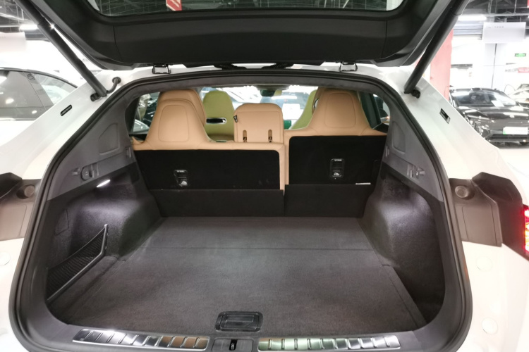 鸿蒙智行 智界R7 2024款 纯电 736km UItra机舱底盘23