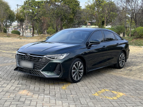 奇瑞 艾瑞泽8 2023款 高能版 2.0T DCT御